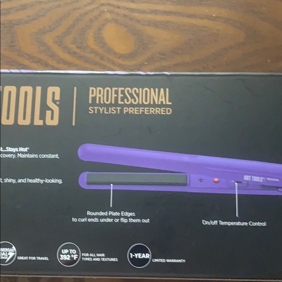 Hot Tools 3/8” Flat Iron - Picture 3 of 3